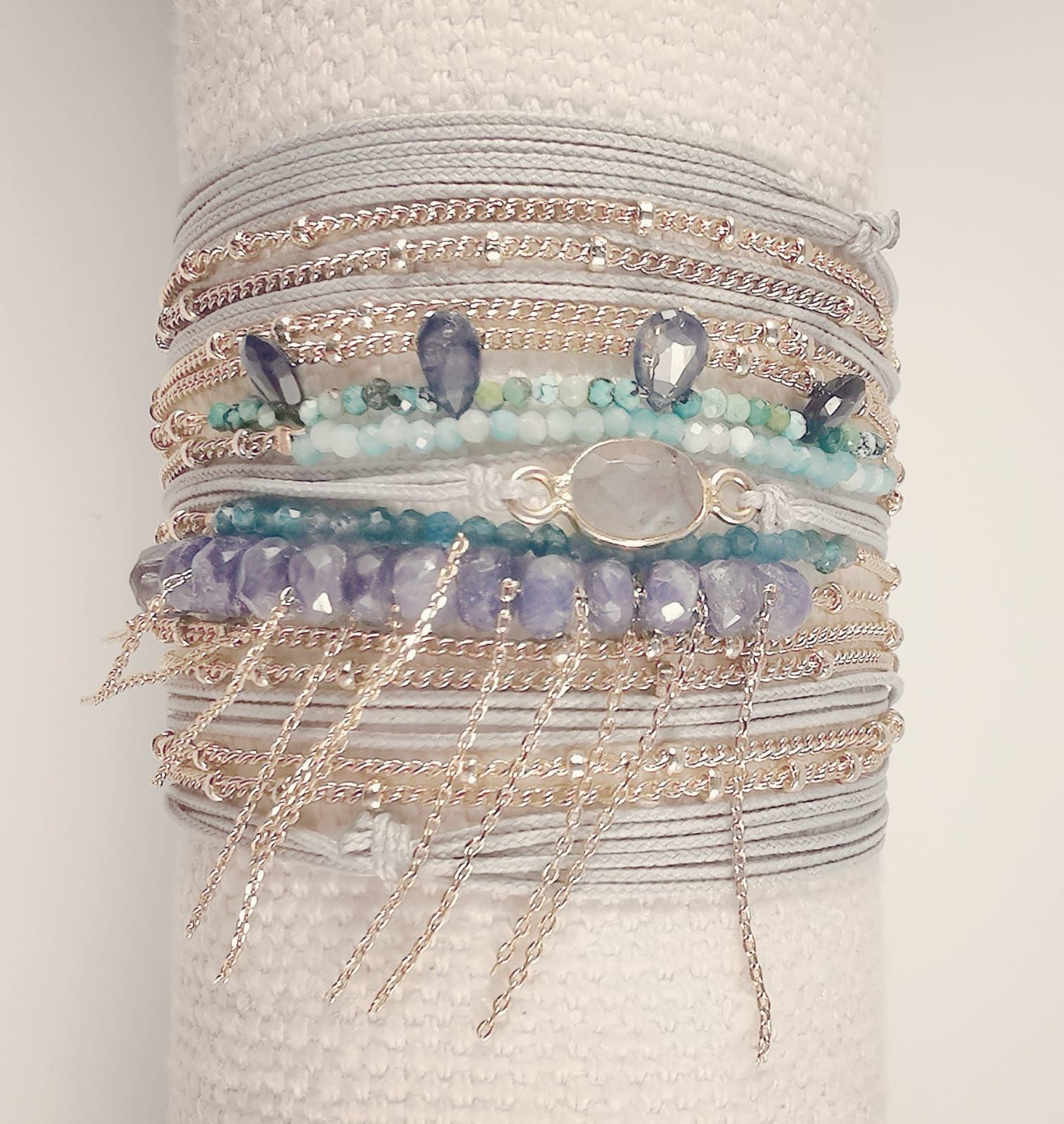 SUZU BRACELET WRAP PRECIOUS STONES 4 CHAINS